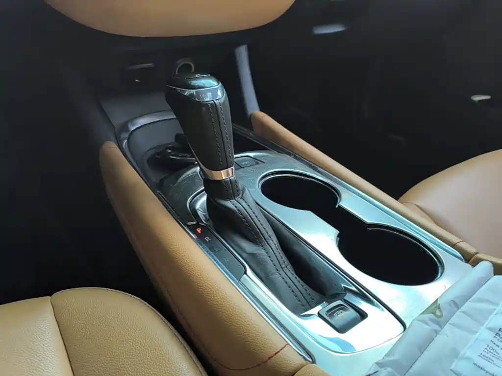 Chevrolet Malibu XL — миниатюра 14