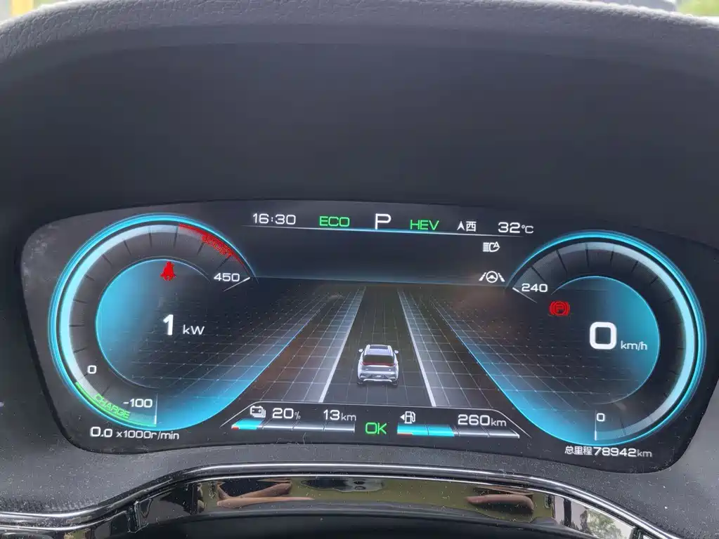BYD Tang New Energy — миниатюра 4