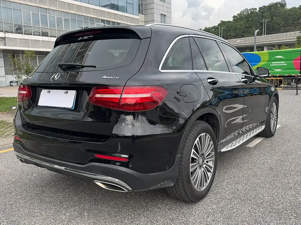Mercedes-Benz GLC 2017 GLC 260 4MATIC