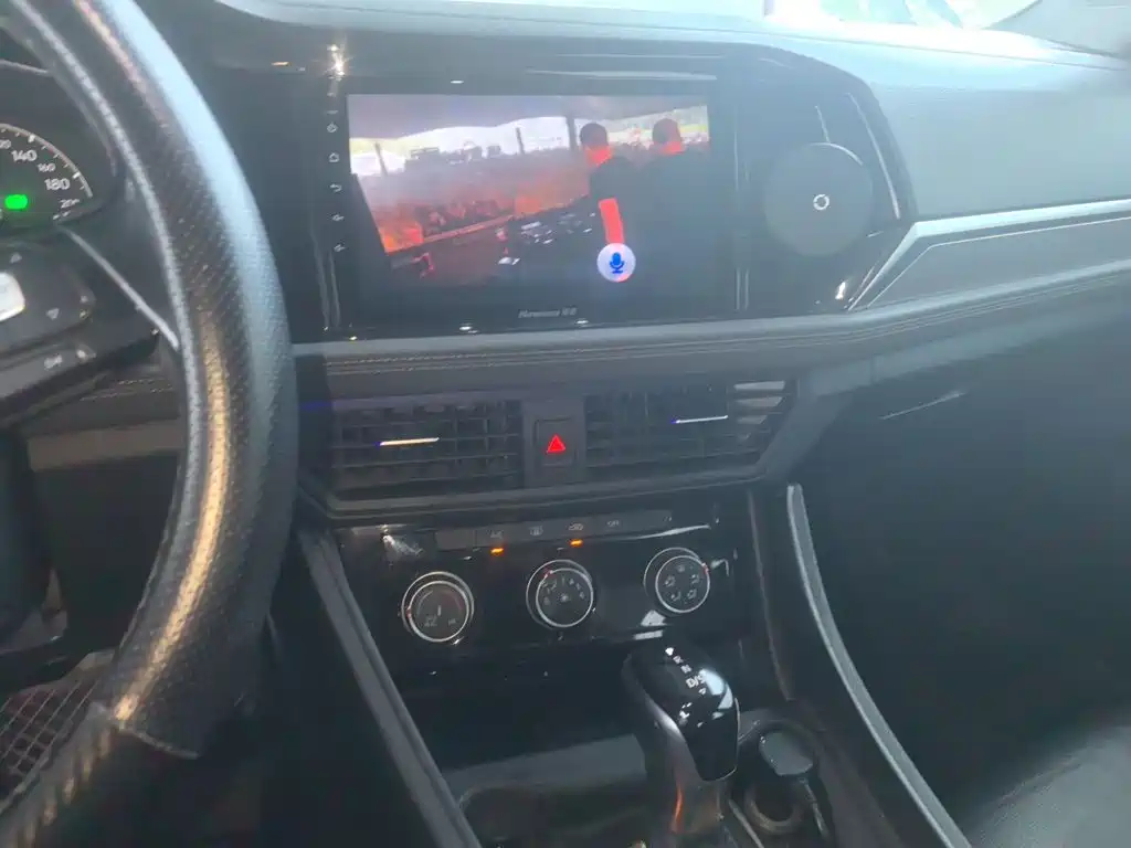 Volkswagen Sagitar — миниатюра 6