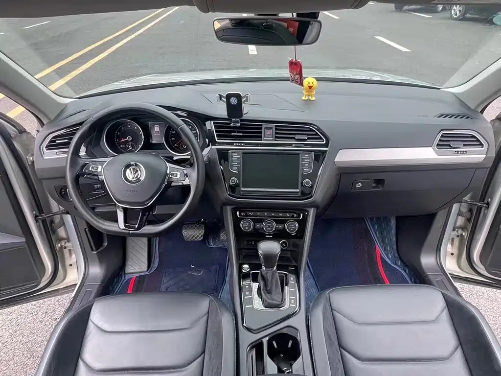 Volkswagen Tiguan L — миниатюра 6