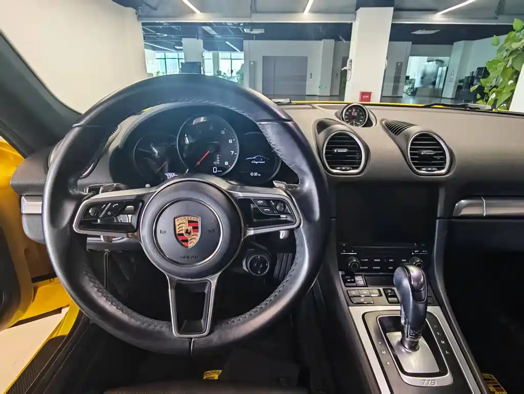 Porsche 718 — миниатюра 13