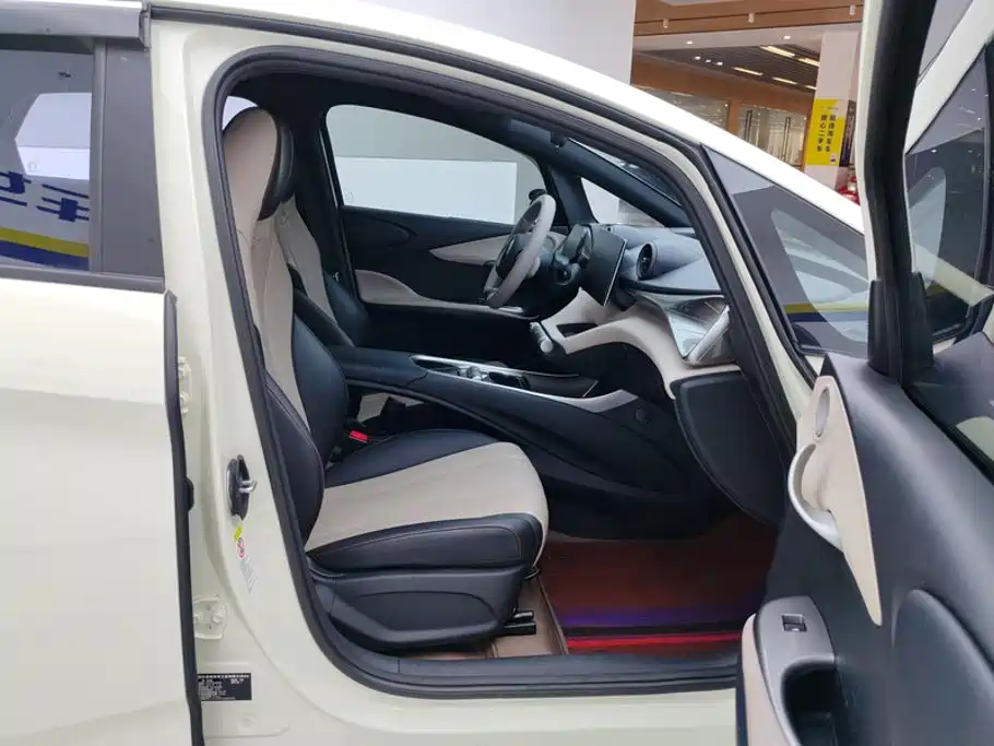 BYD Dolphin — миниатюра 8