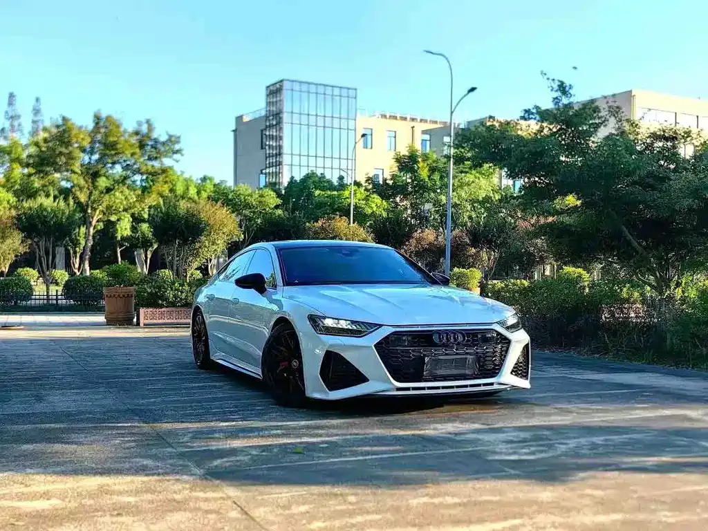 Купить Audi A7