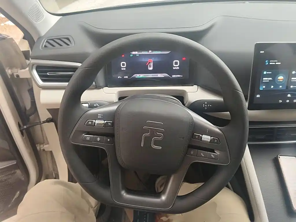 BYD Yuan UP — миниатюра 11