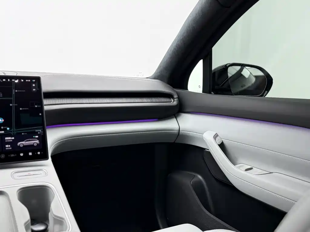 NIO ES6 — миниатюра 14