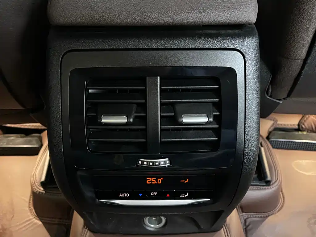 BMW X3 — миниатюра 8