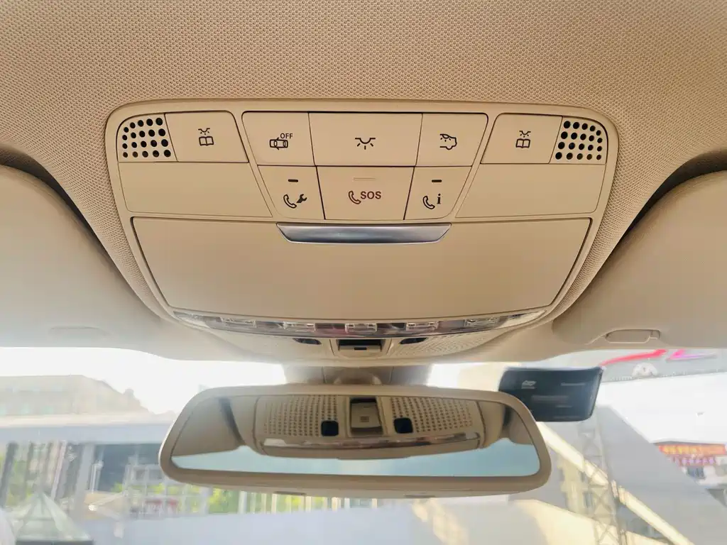 Mercedes-Benz GLC — миниатюра 19