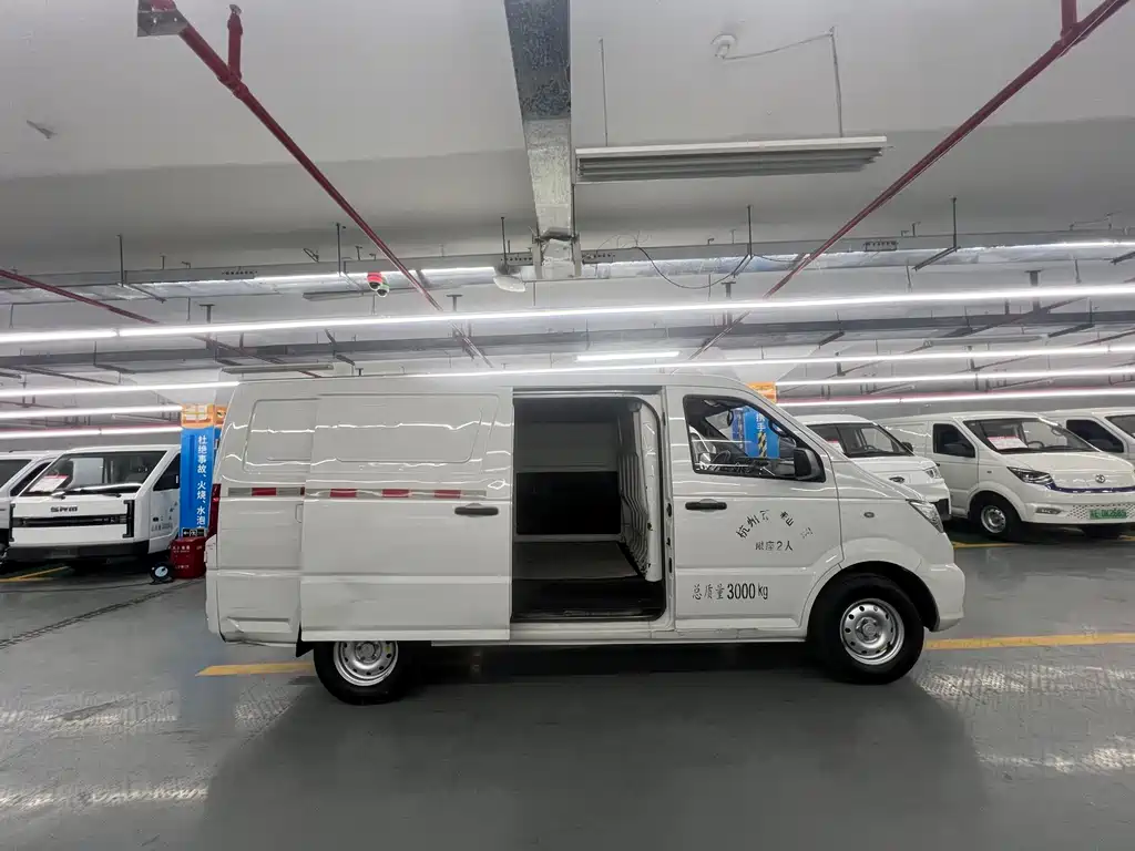 DONGFENG YUFENG EM26