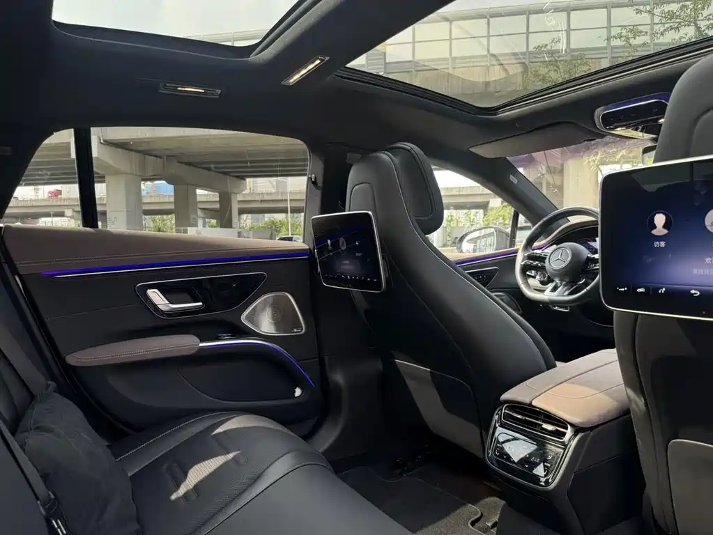 Mercedes-Benz EQS AMG — миниатюра 16