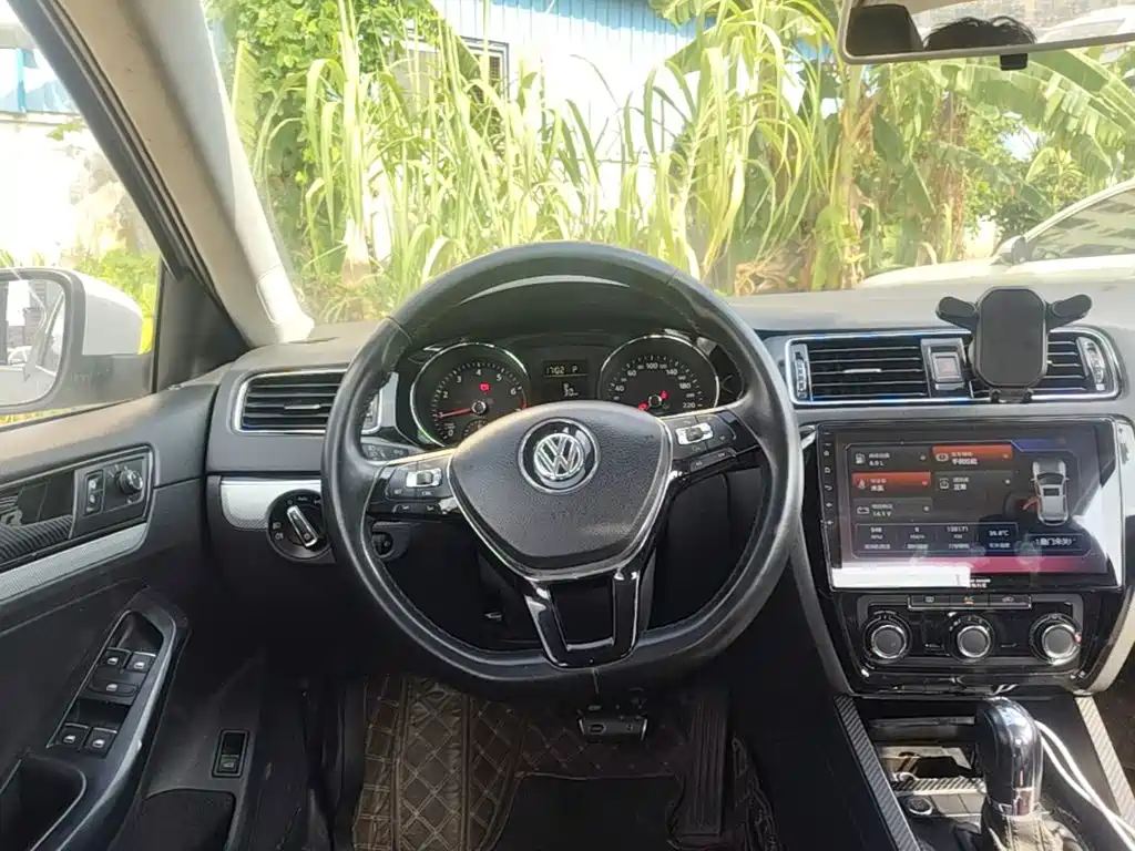 Volkswagen Sagitar — миниатюра 11