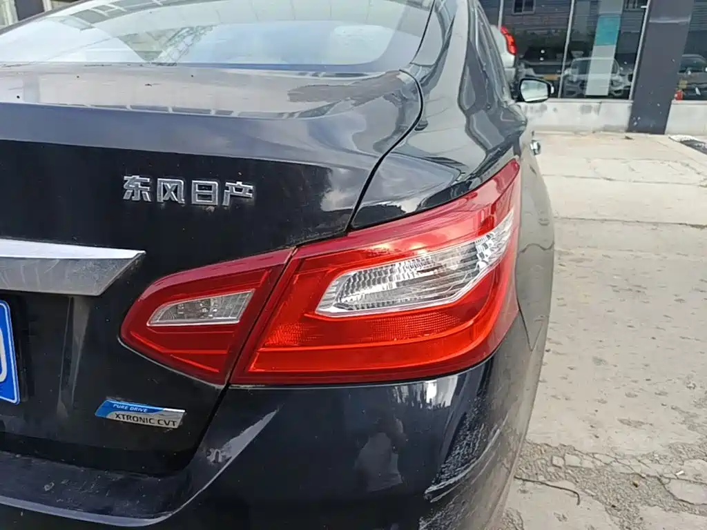 Nissan Teana — миниатюра 8