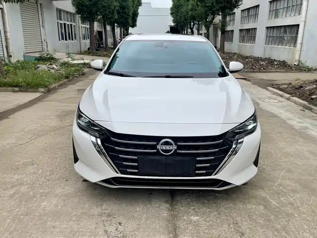 nissan xuan-yi