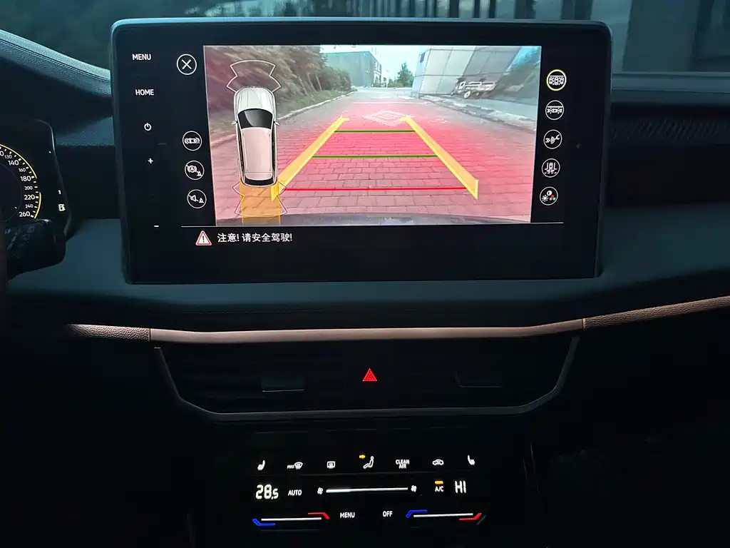 Volkswagen Tayron — миниатюра 9