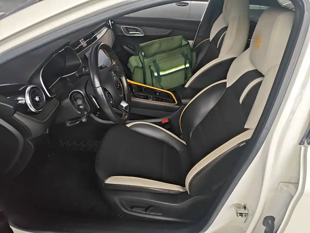MG MG6 — миниатюра 15