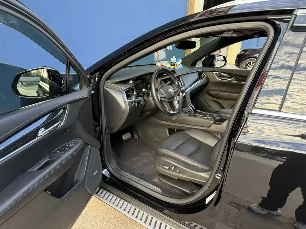 Cadillac XT5 — миниатюра 5