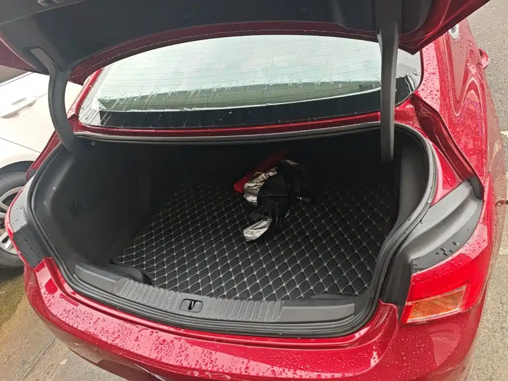 Buick Verano — миниатюра 19
