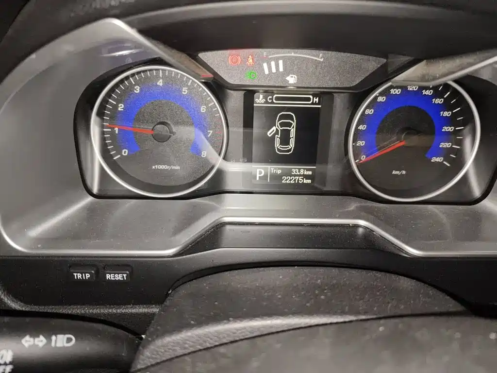Geely Emgrand — миниатюра 8