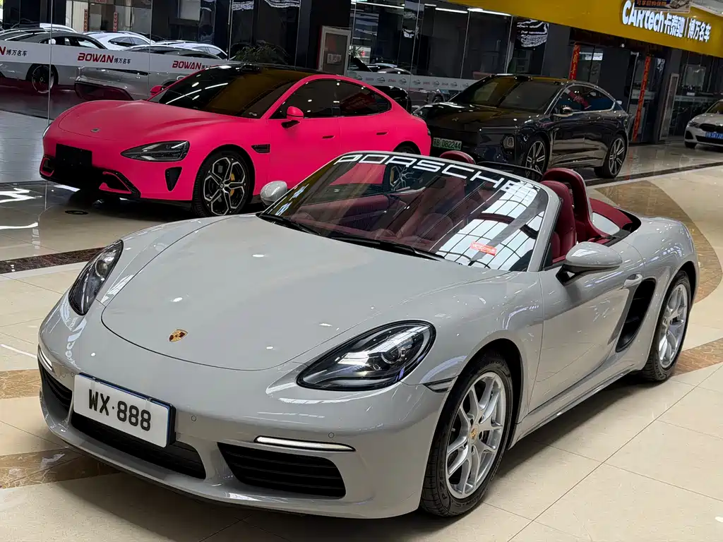 Porsche 718 2022