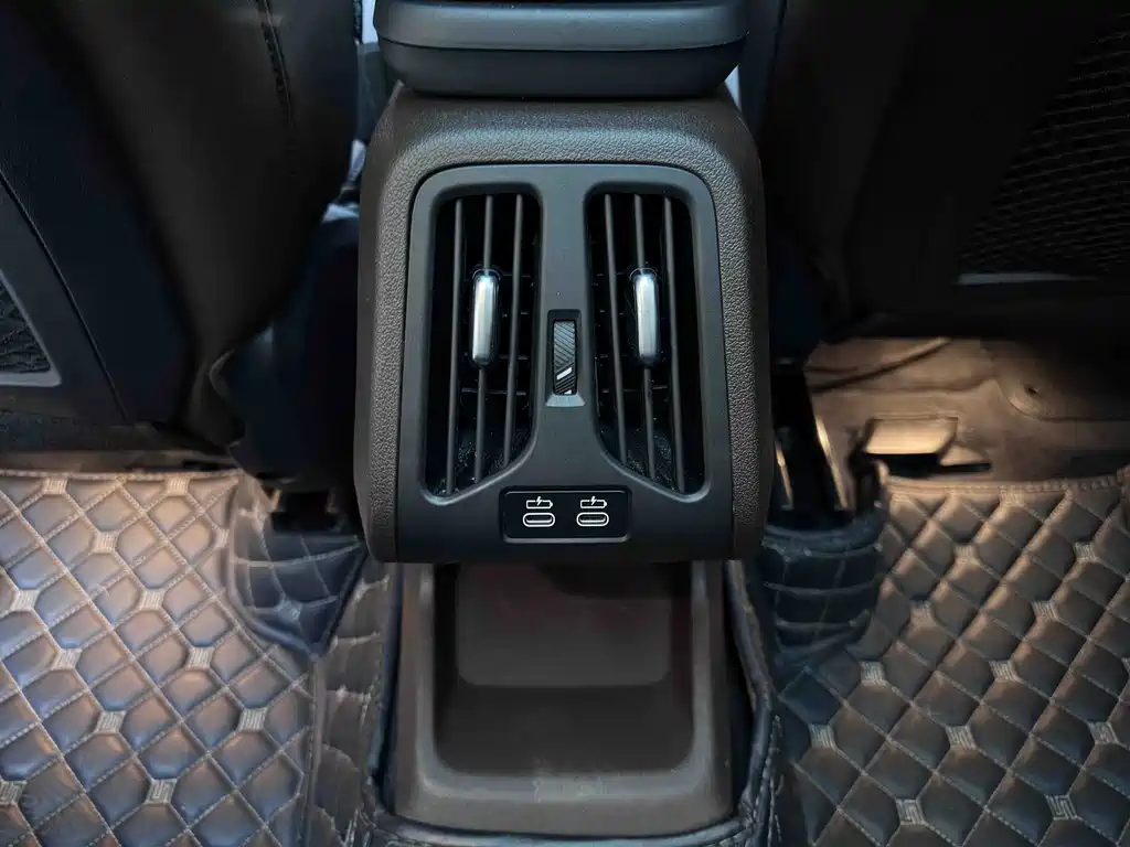BMW X1 — миниатюра 21