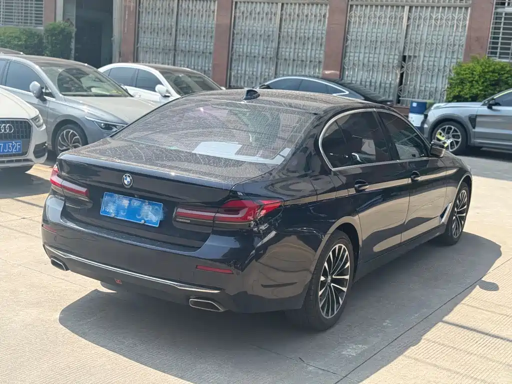 BMW 5 Series 5 2022 525Li Luxury