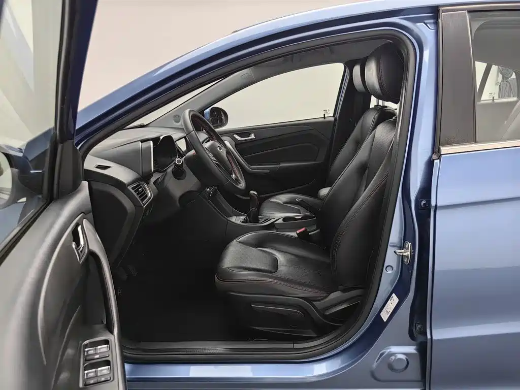 Chery Arrizo 5 — миниатюра 10