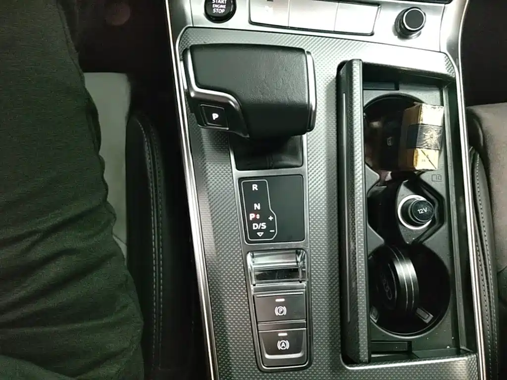 Audi A6L — миниатюра 14