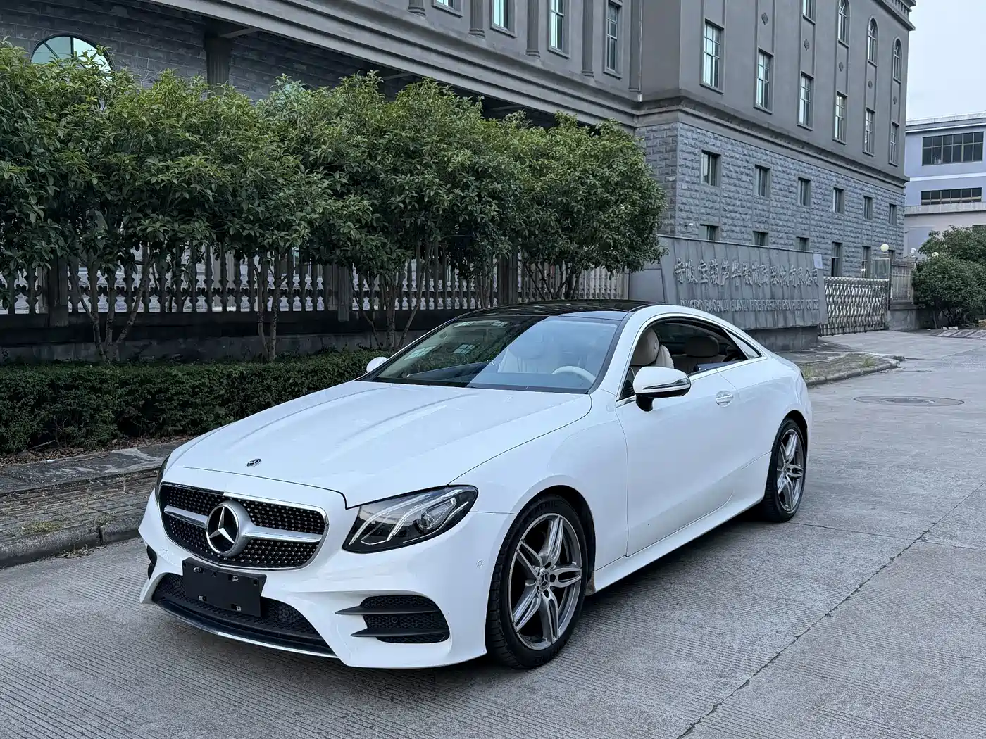 Mercedes-Benz E-Class (Import)