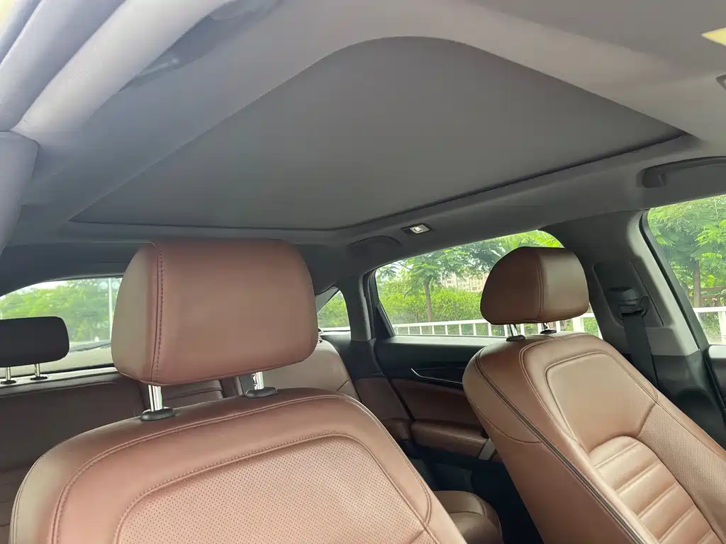 Honda UR-V 370TURBO 4WD Premium Edition China V, фото 9