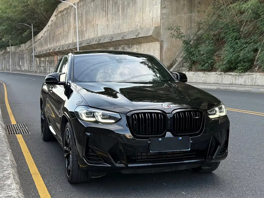 BMW X4 M40I