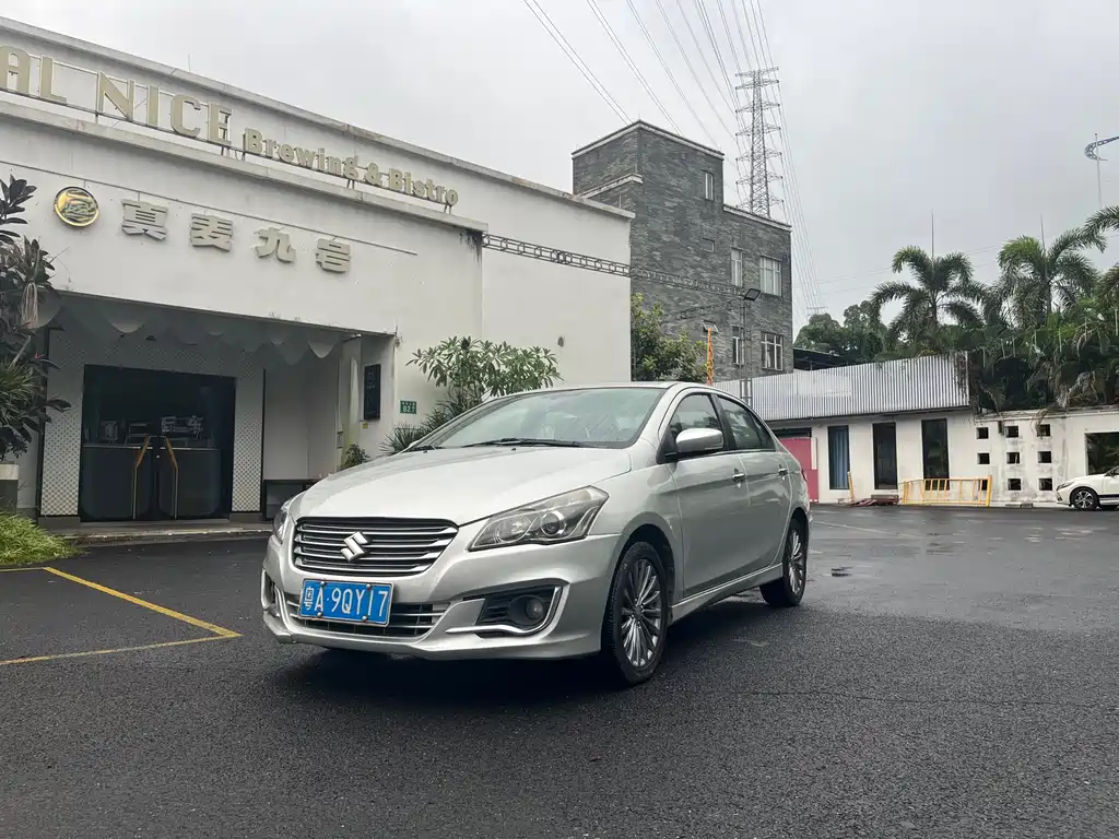 Suzuki Alivio 2015