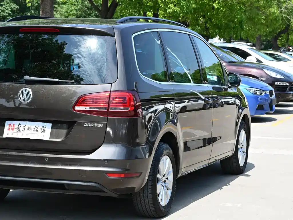 Volkswagen Xia 2016 280TSI 7 мест