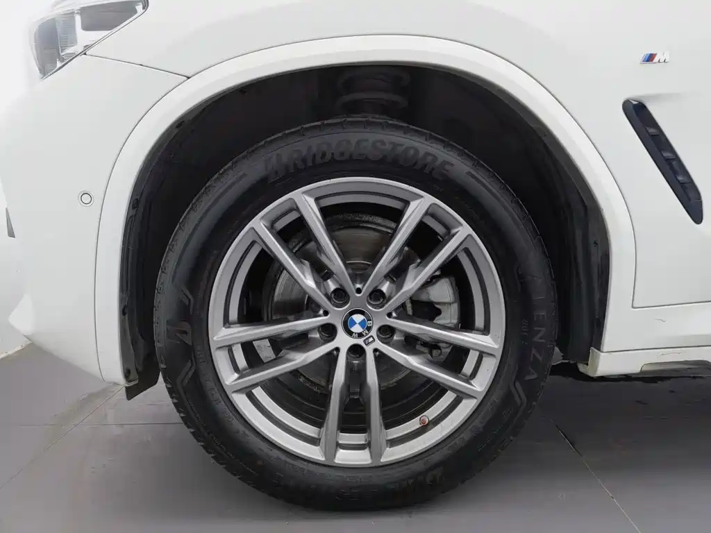 BMW X4 — миниатюра 17