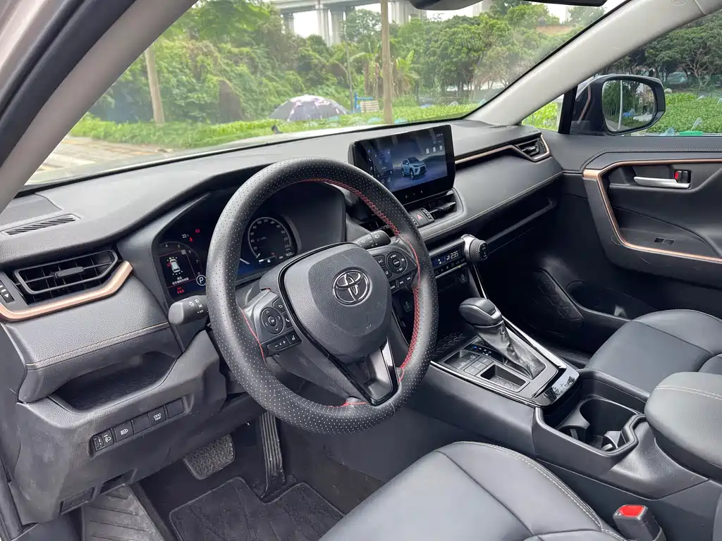 Toyota Wildlander 2.0L CVT 2WD Urban Edition, фото 18