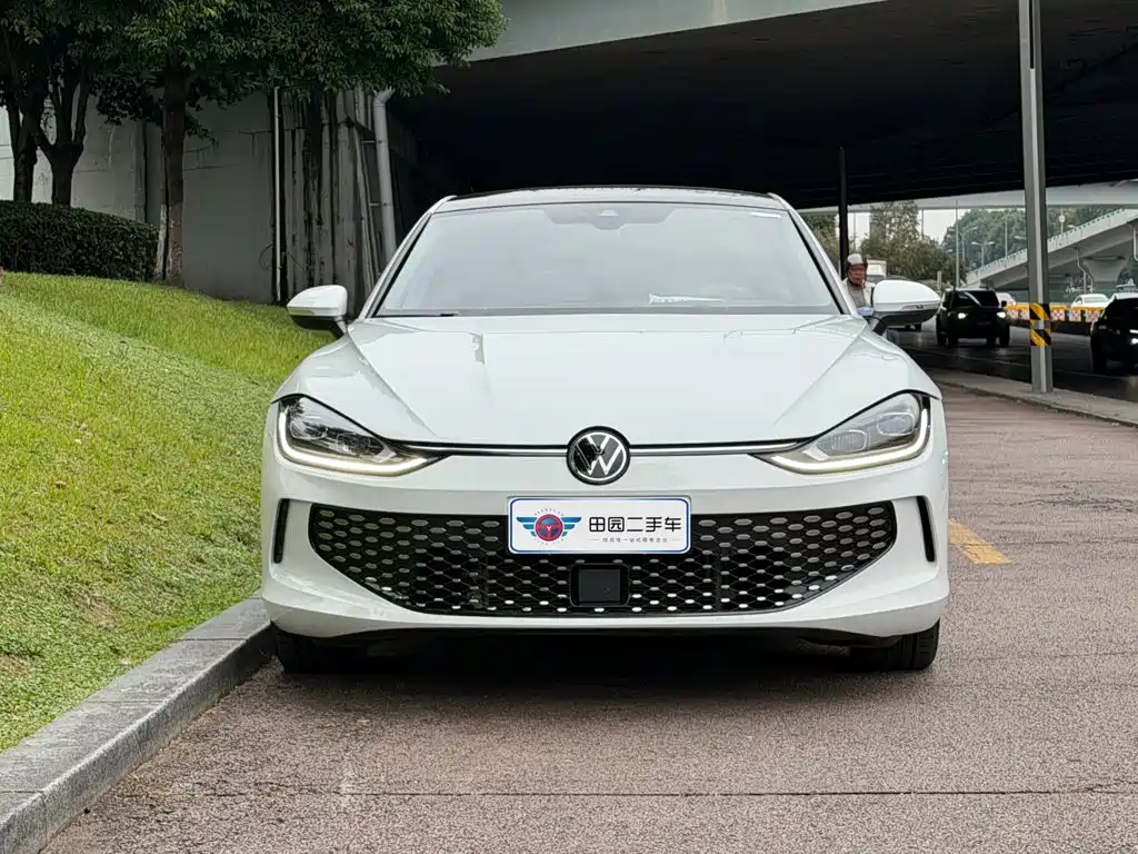 Volkswagen Lamando — миниатюра 2