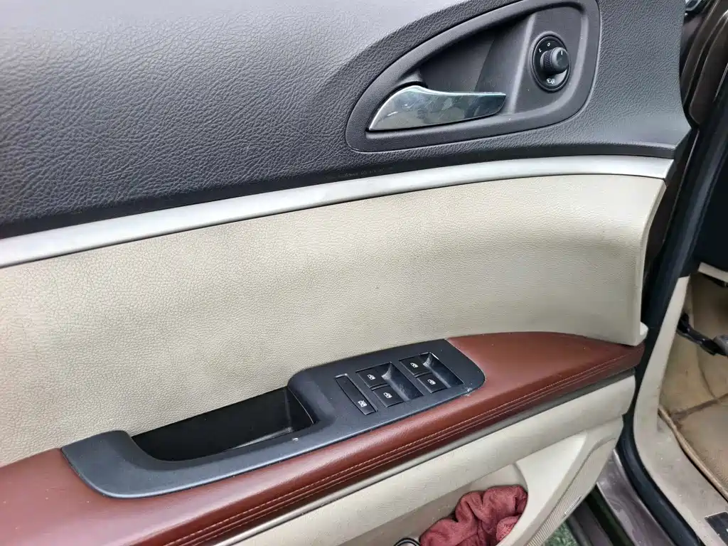 Buick GL8 2014 3.0L XT Luxury Flagship