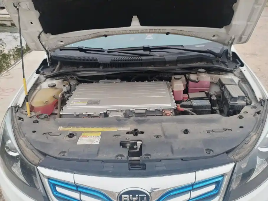 BYD e5 — миниатюра 10