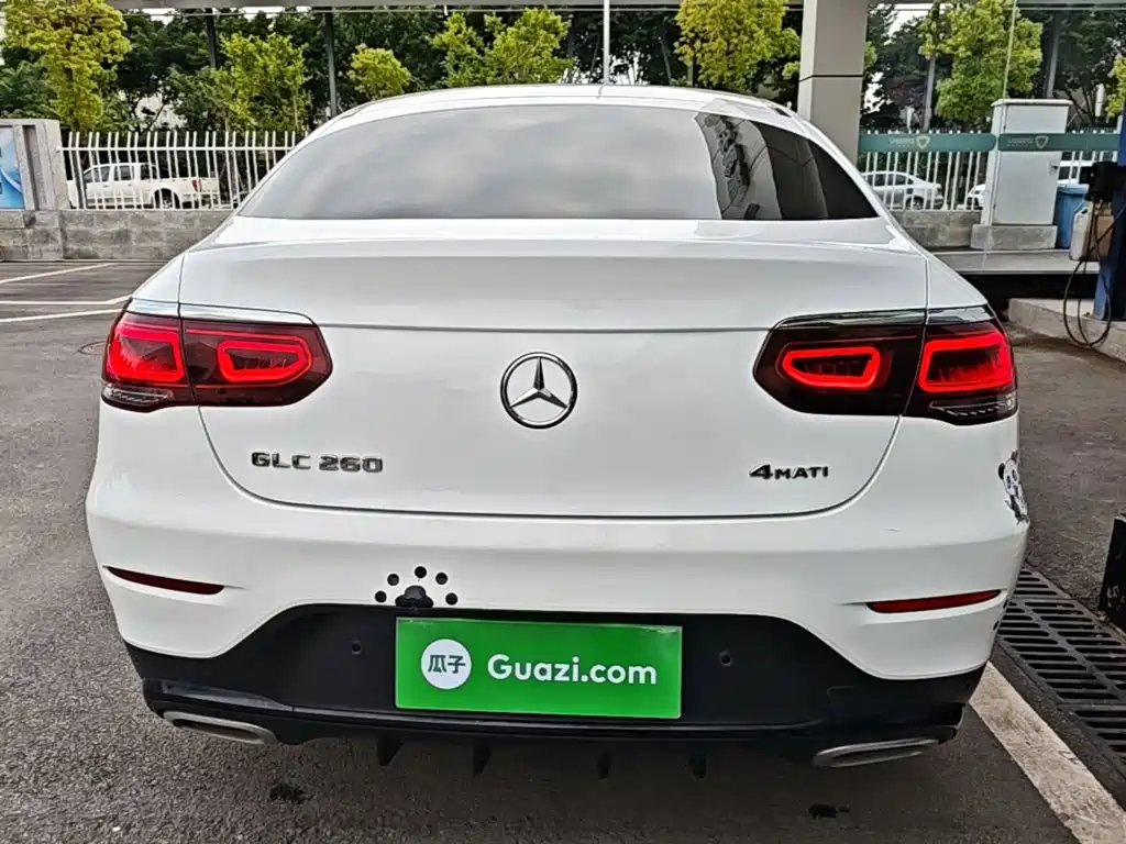 Mercedes-Benz GLC 2020 GLC 260 4MATIC SUV