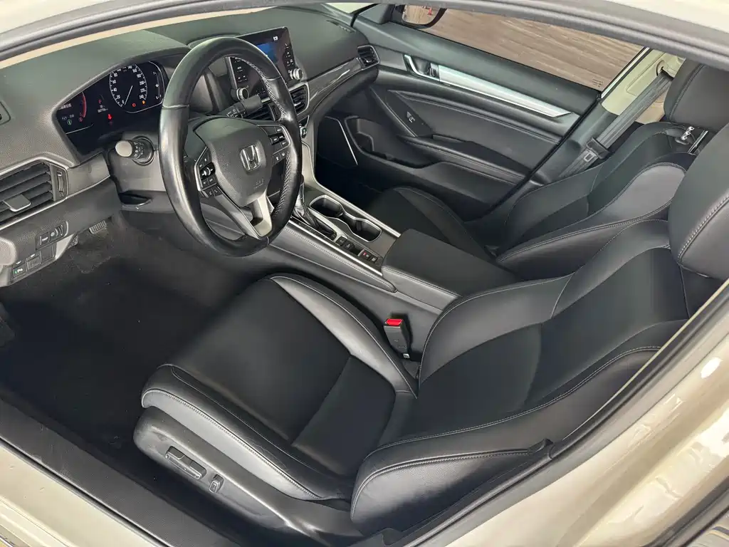 Honda Accord — миниатюра 6