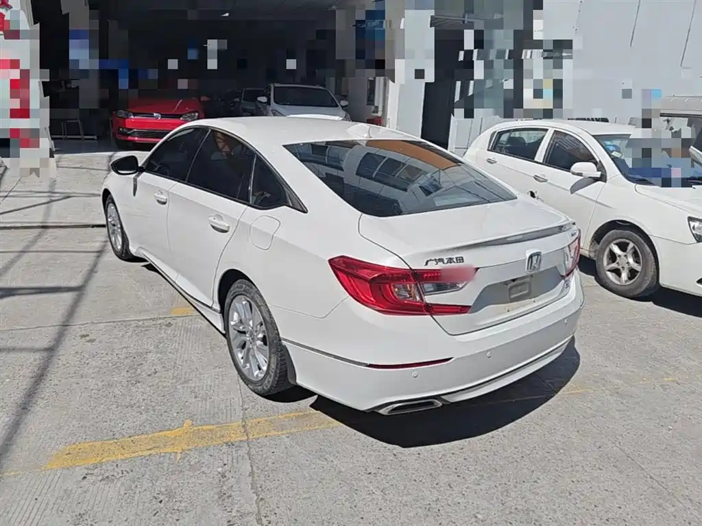 Honda Accord 2018 260TURBO Elite VI