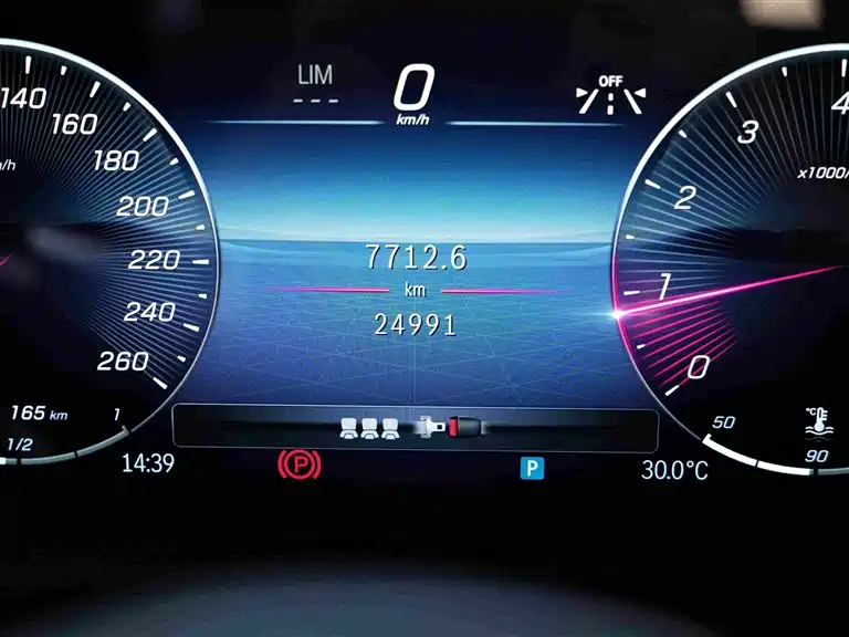 Mercedes-Benz A-Class — миниатюра 8