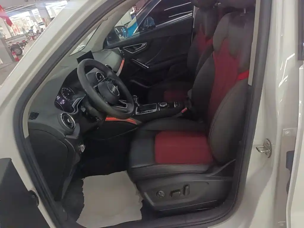Audi Q2L — миниатюра 15