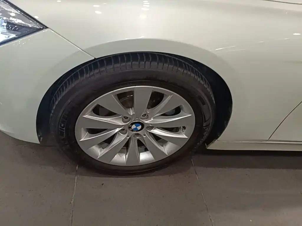 BMW 3 Series (Import) — миниатюра 23