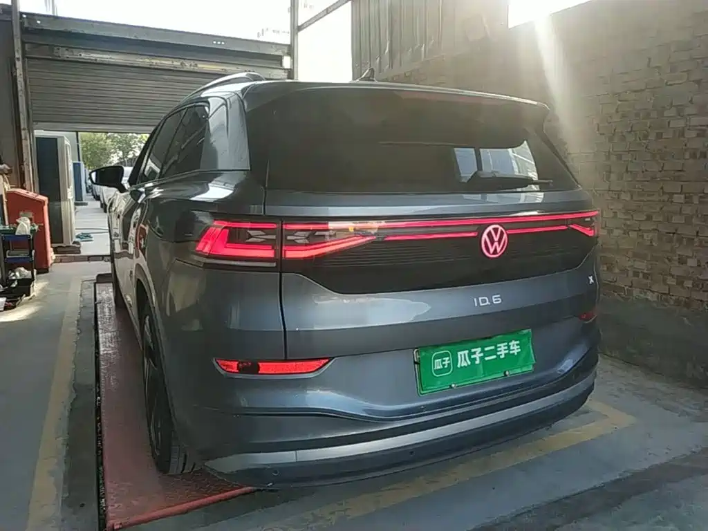 Volkswagen ID.6 X — миниатюра 5
