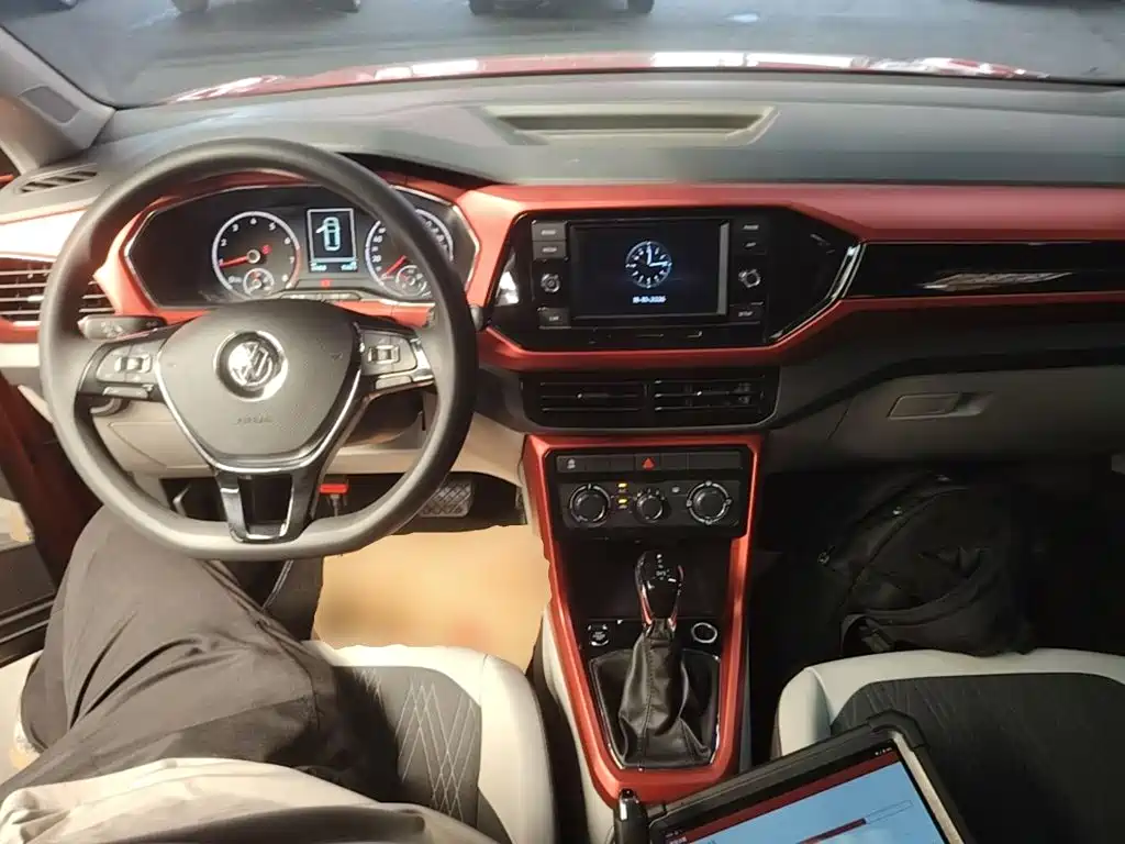 Volkswagen T-Cross — миниатюра 10