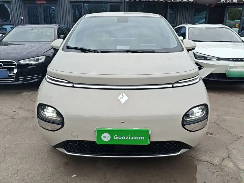Baojun Yunduo — миниатюра 3