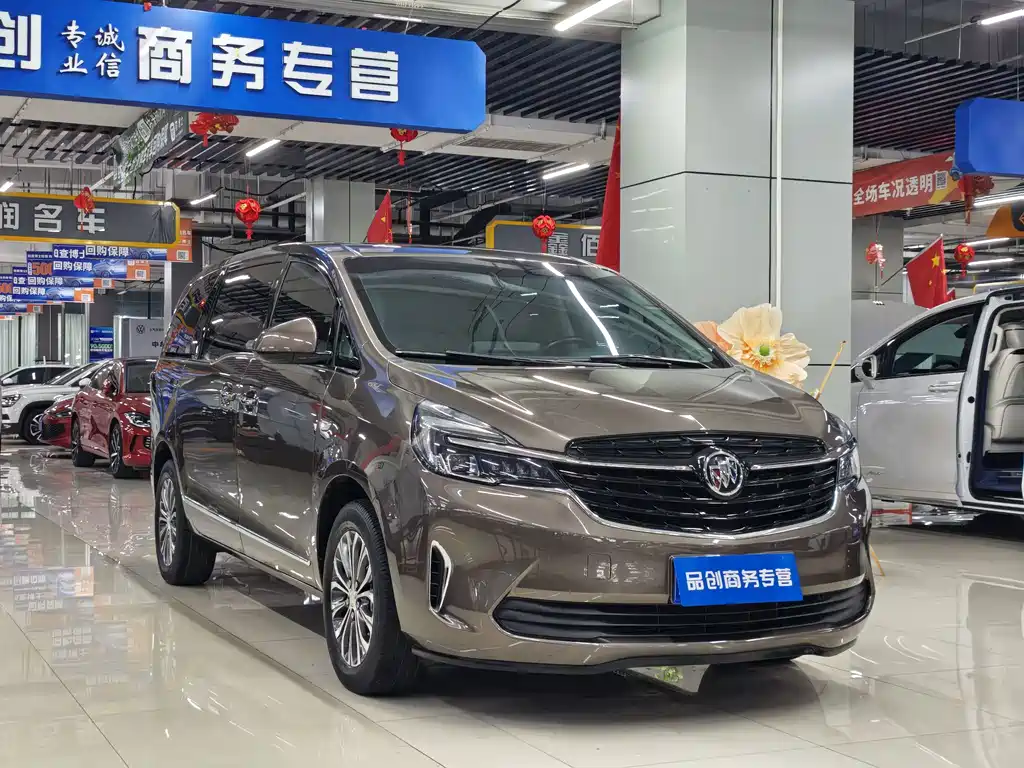 Buick GL8 — миниатюра 3