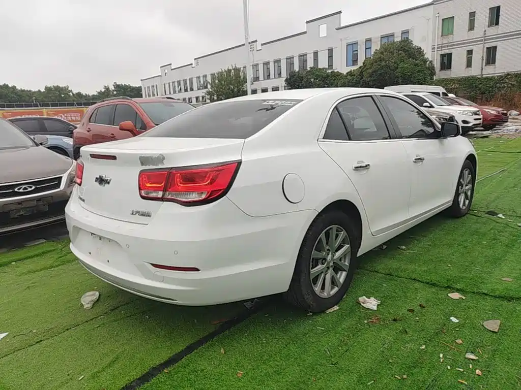 Chevrolet Malibu — миниатюра 7