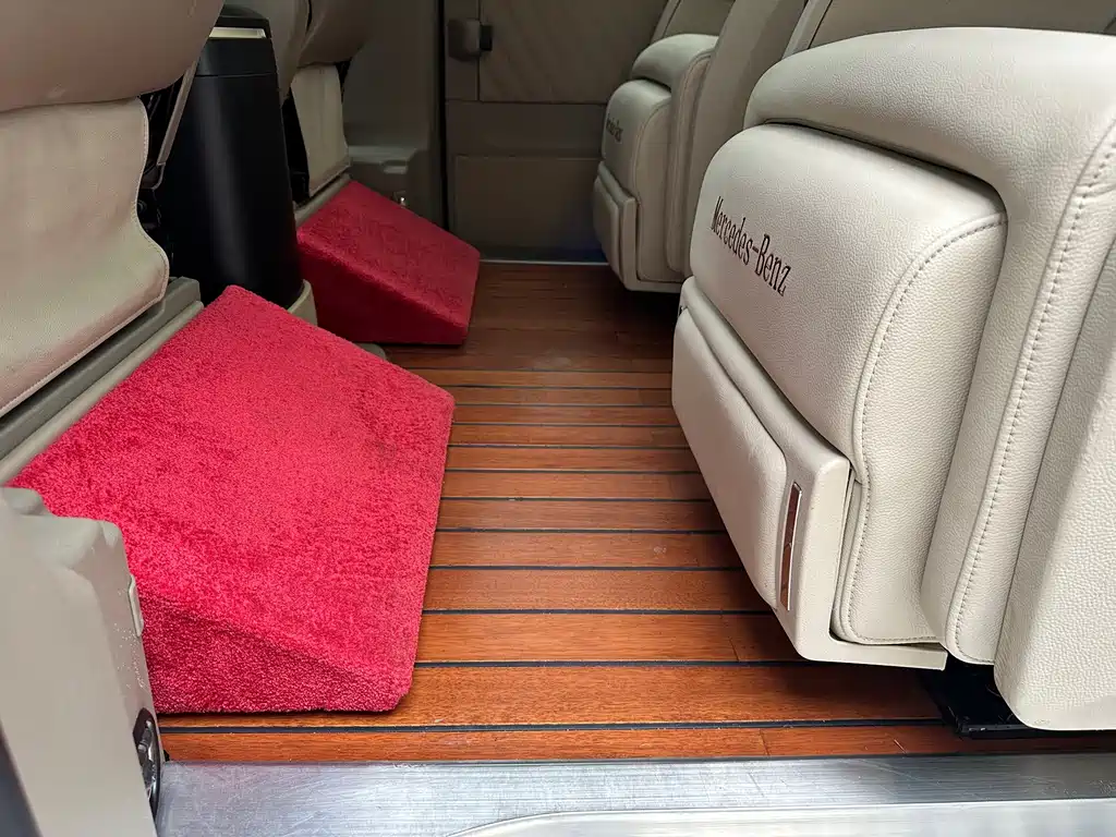 Mercedes-Benz Viano — миниатюра 21