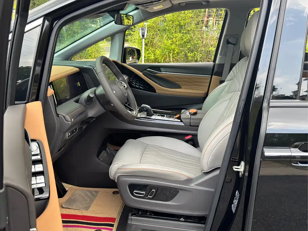 GAC M8 2024 400T Luxury